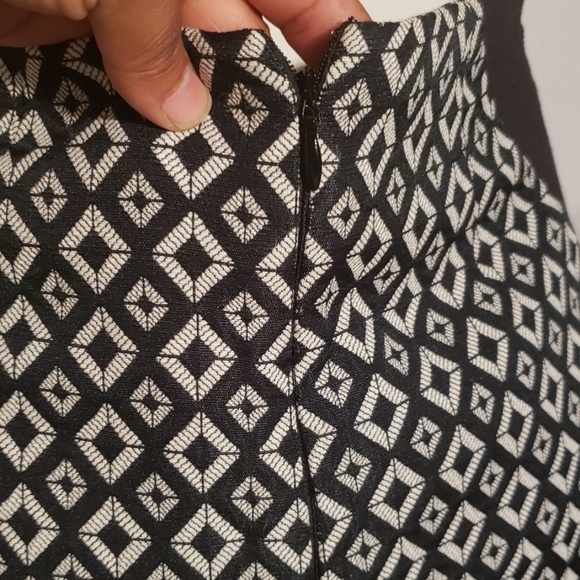 Worthington black and white pencil skirt - Picture 7 of 8